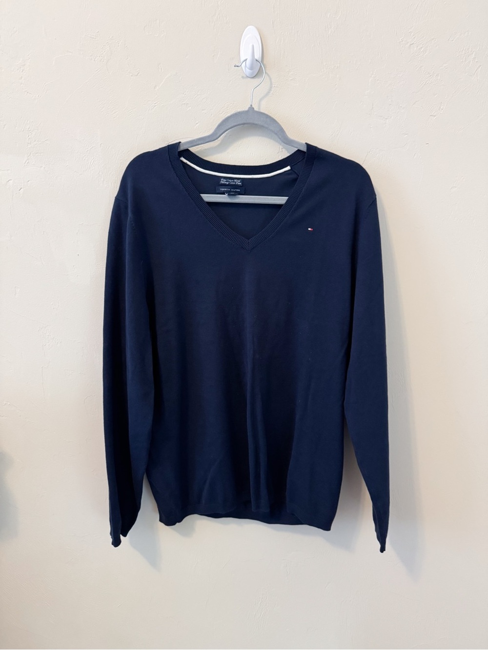 Tommy Hilfiger Womens Navy V-Neck Sweater, Pima Cotton Blend